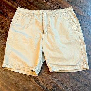 Cortefiel Tailored Fit Men’s Khaki Shorts Size 36